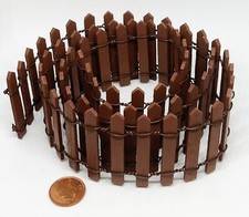 Dolls House Brown Picket Fence on Adjustable Wire 1:12 Scale Accessory tumdee