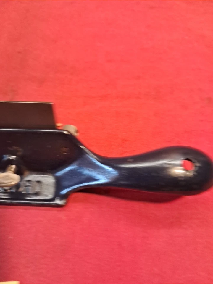 Vintage Record 080 Scraper in Good Condition With Unusually a Perforated Cutter - Image 3 of 4