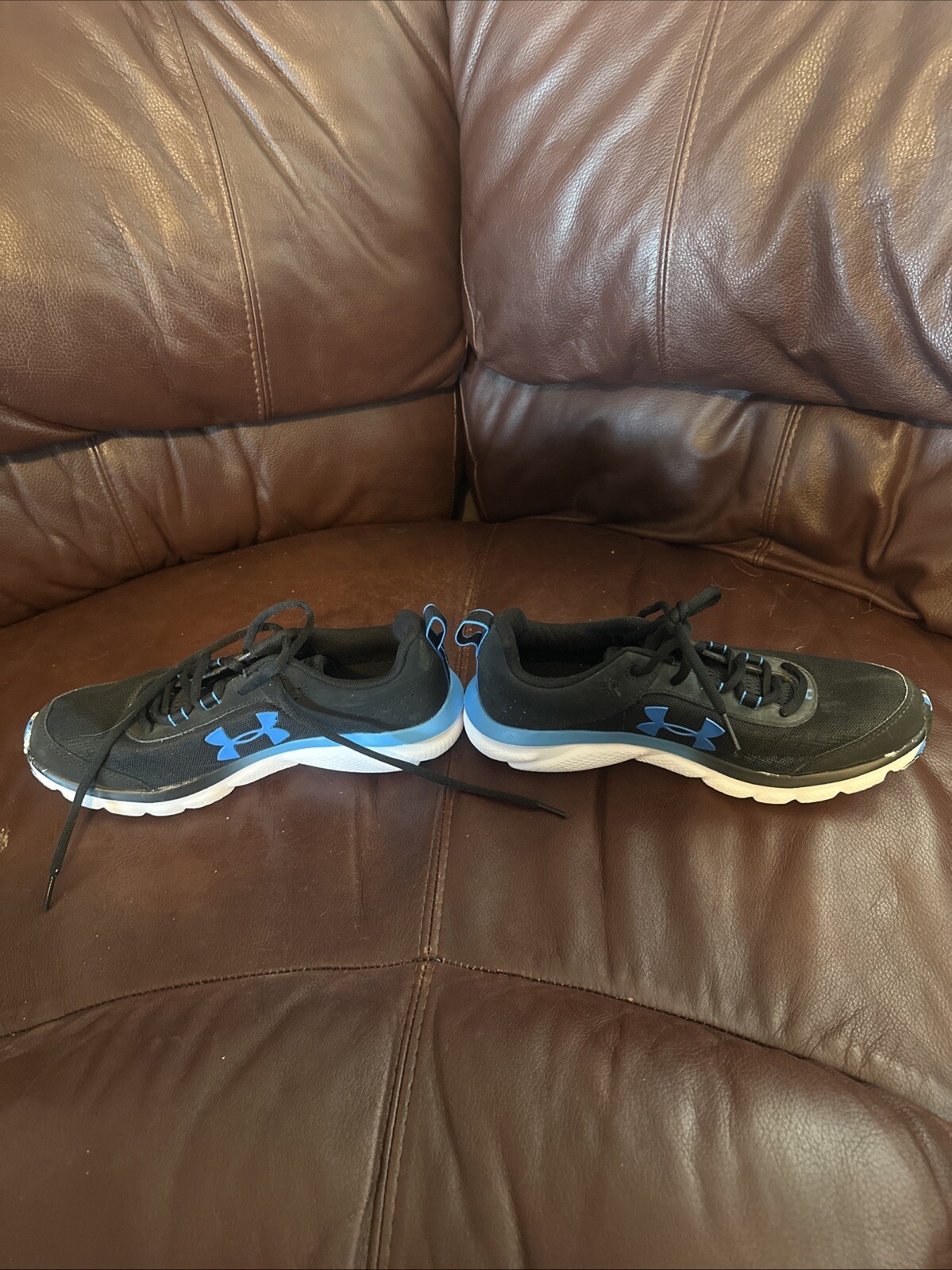 SAOLA Under Armour Charged Uomo Taglia 8