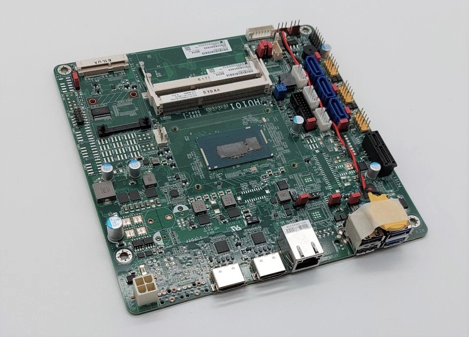 Scheda madre industriale DFI Mini ITX DFI HU101 Mobile Core i7-4600U 2,10 Ghz 8 GB di RAM - Immagine 4 di 4