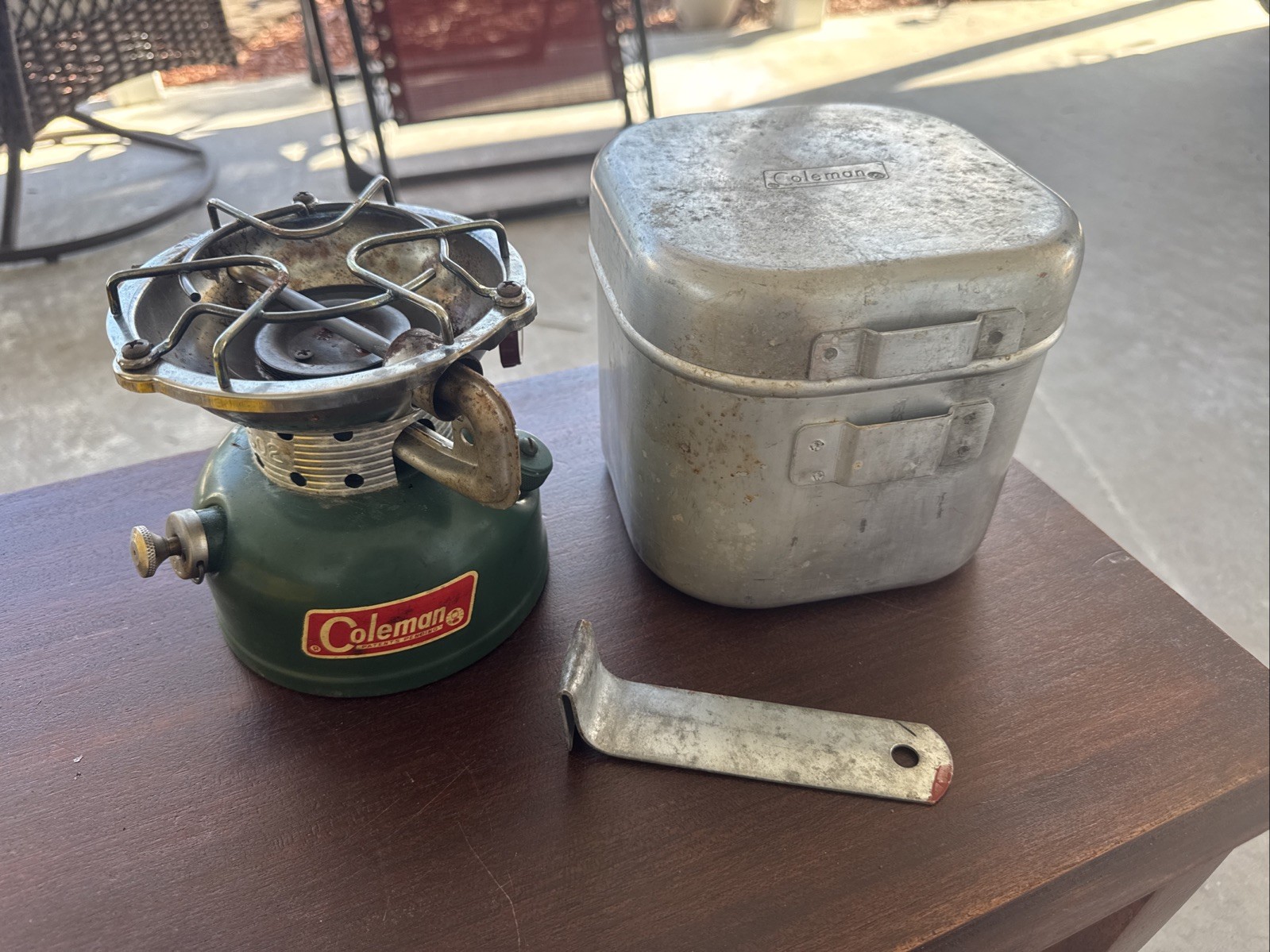 Coleman 1967 Sportster Stove 502 Rare in original Aluminum b