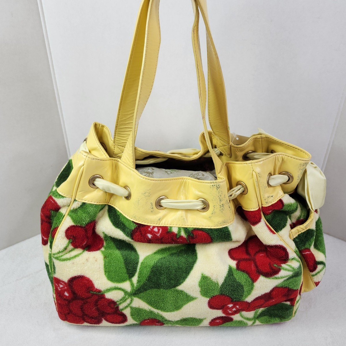 choose juicy juicy couture バッグ　オレンジ　y2k JUICY COUTURE Cherry Daydreamer Vintage Y2K Yellow Brand New