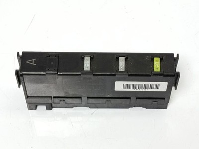 LEXUS GS (S19) 300 Sicherungskasten Control Module Unit 82641-30250