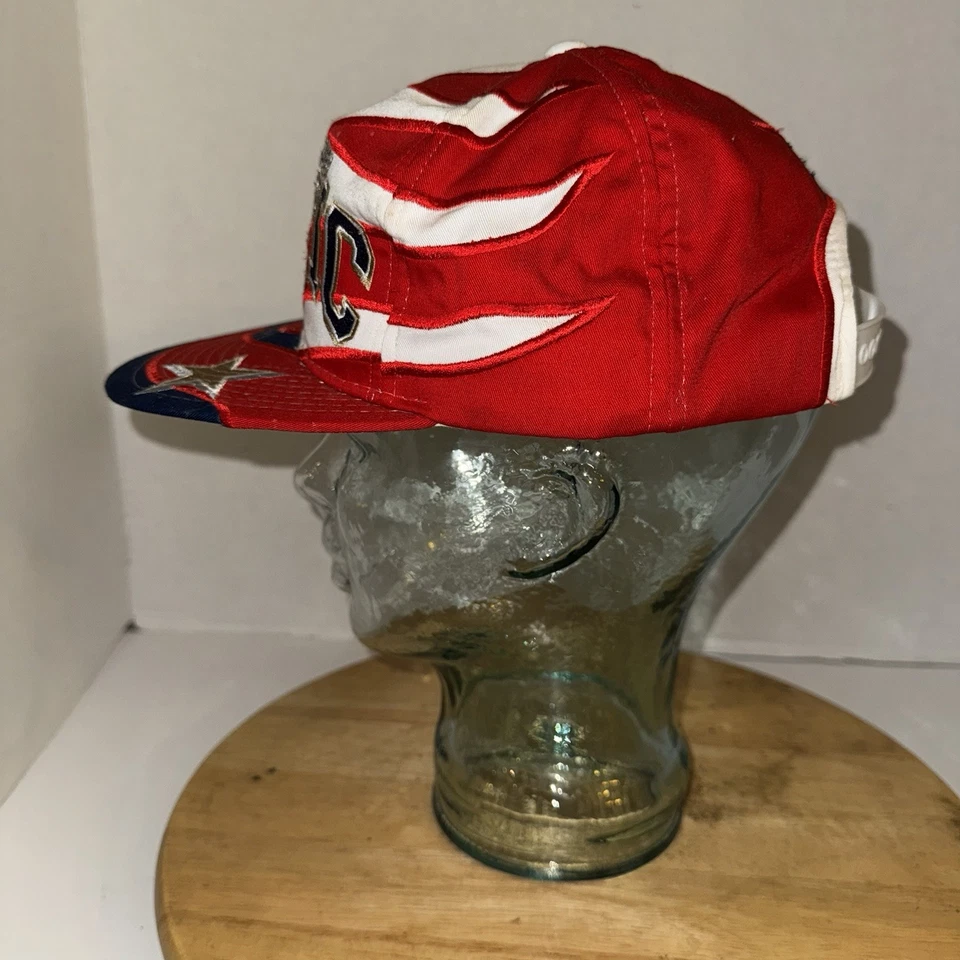 Sombrero/gorra vintage de dientes de tiburón con cierre a presión del equipo olímpico de Estados Unidos de los 90 Foto 4 de 4
