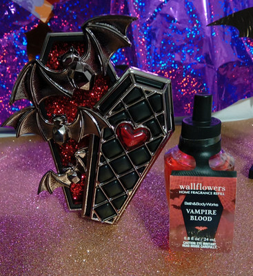 Bath & Body Works Halloween Bat Coffin Nightlight Projector Wallflower Plug & re