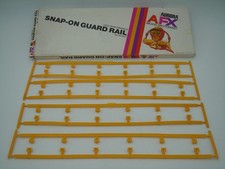 AURORA AFX BOX OF 14" YELLOW GUARD RAILS W/ NO BAD POSTS  8 PC NOS HO SCALE