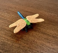 1995 Safari Dragonfly Figure