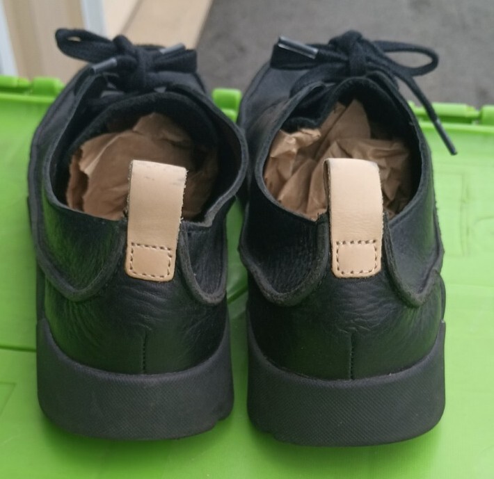 CLARKS Trigenic Tri-Clara Black Leather Lace-up Shoes (Size