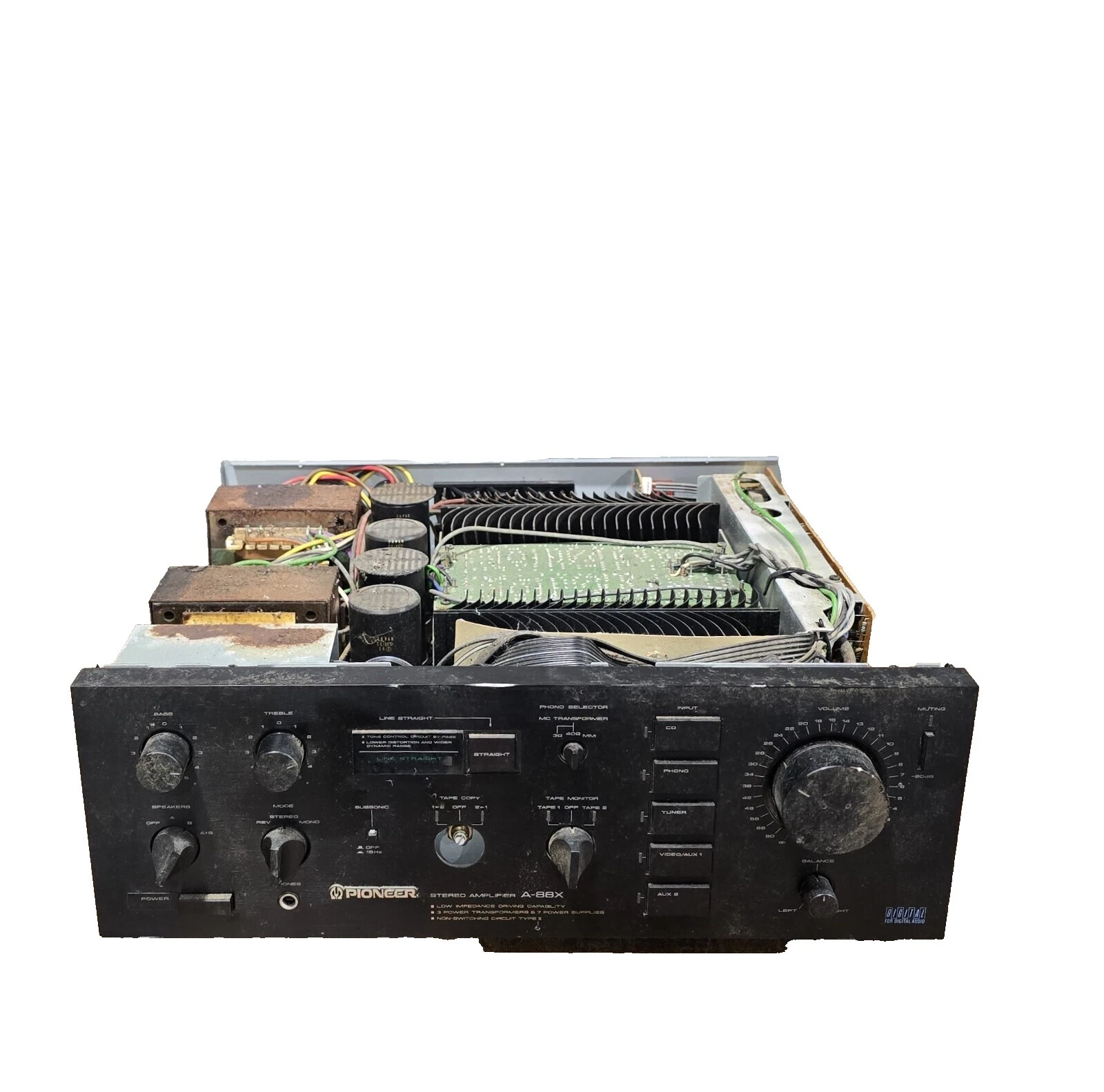 先锋黑色家用音频放大器和前置放大器