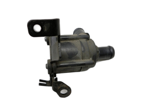 Umwelzpumpe Heizung Pumpe für Audi A4 8K B8 QU 11-15 TDI 2,0 140KW 5Q0965561B