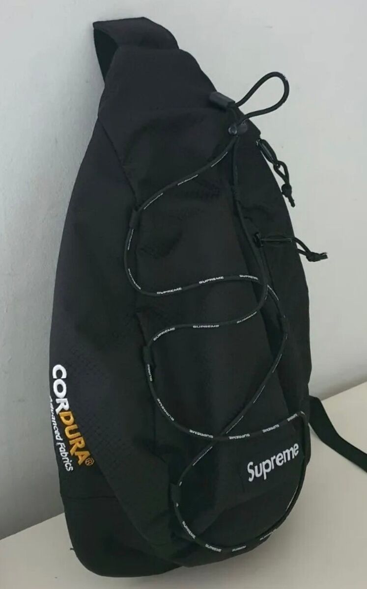 SS22 Supreme Sling Bag Black Backpack Waist Shoulder bag SS22 Supreme Sling Bag Black Backpack Waist Shoulder bag