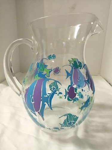 Tea Lemonade Pitcher With 5 6" Plastic Fish Design Glasses Outdoors Pool Side - Picture 11 of 12