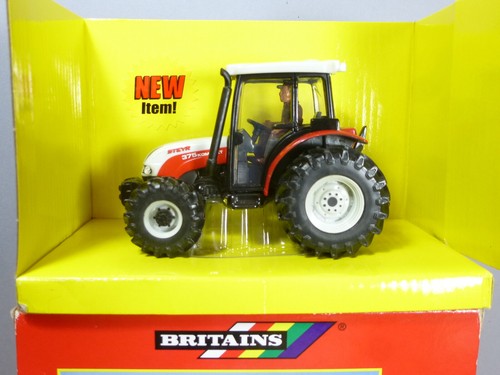 BRITAINS No.42023    STEYR  375 KOMPAKT TRACTOR                           VN MIB - Picture 2 of 8