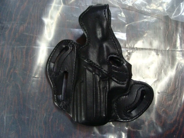 DeSantis 31LBBF3Z0 31L F.D.O. with Lock Hole Belt Holster Left Hand - Image 3 of 4