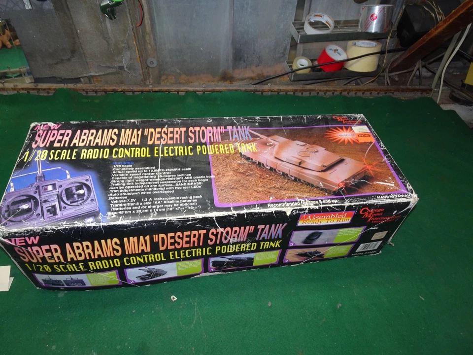Vtg M1A1 Super Abrams Desert Storm Chicago Model Internat Remote Control RC Tank - Image 3 of 4