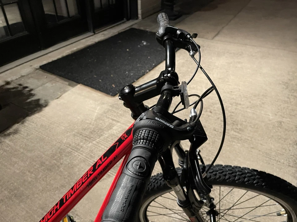 Schwinn High Timber 山地自行车 – 27.5 英寸车轮 – 21 速 – 仅本地皮卡 — 第 2/4 张图片