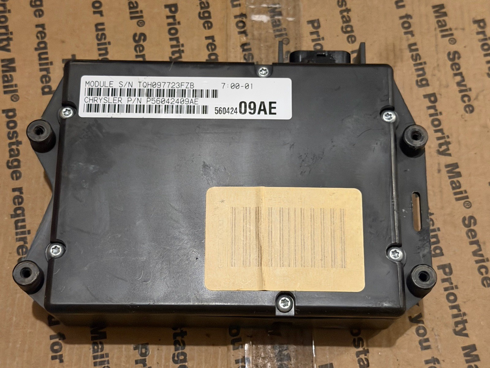 56042409AE   1998 Jeep Grand Cherokee  Body Control Module BCM WITH Security