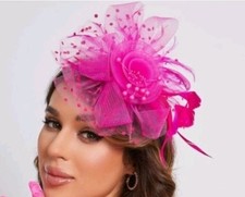 NWT Elegant Kentucky Derby Hot Pink Feather Fascinator.