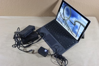 Microsoft Surface Pro 5 i5-7300U 8GB RAM 256GB Wi-Fi + Cellular / LTE
