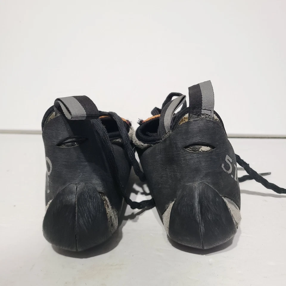 Sapatos de escalada B38 Five Ten 5.10 Stealth Onyx masculino 9.5 feminino 11 com cadarço - Imagem 4 de 4