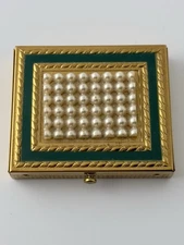 VTG Dorset Fifth Avenue Mirrored Powder Compact Gold-Tone/Faux Pearl Lid