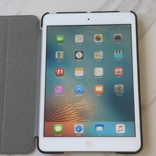 Apple iPad mini MD531LL/A 16GB Wi-Fi Tablet White 7.9" LCD Bluetooth