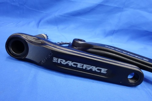 New Race Face Aeffect Crankset, Cinch, Boost, 24mm Spindle - 175mm -34t N/W Ring - Picture 4 of 9