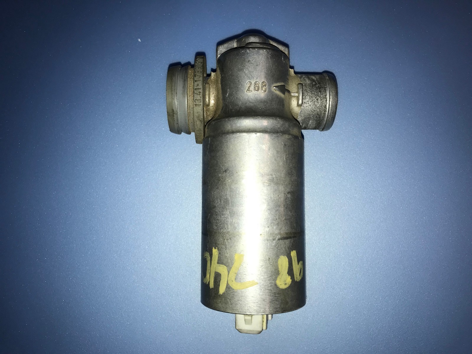 1998 1999 2000 2001 BMW 540I 740IL E38 E39 IDLE CONTROL VALVE 1733090