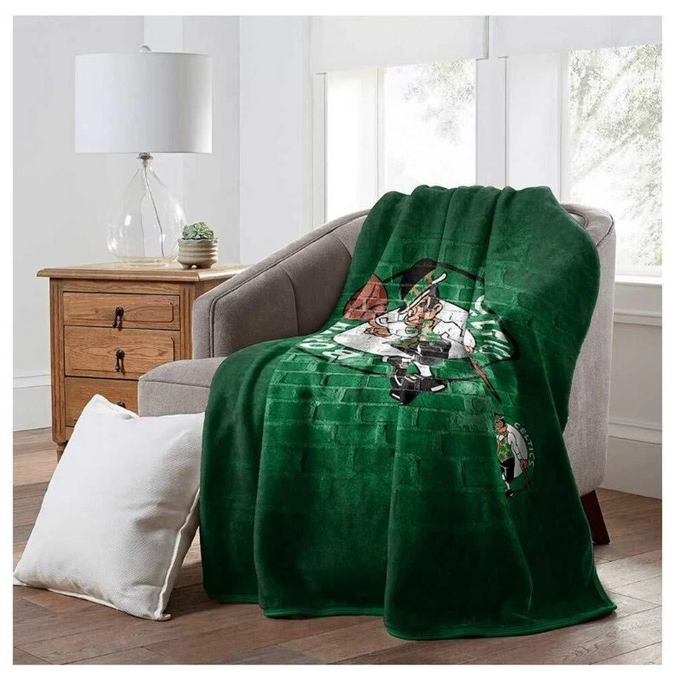 Негабаритное уличное плед-рашель NBA Boston Celtics 60 x 80 дюймов - Изображение 2 из 2