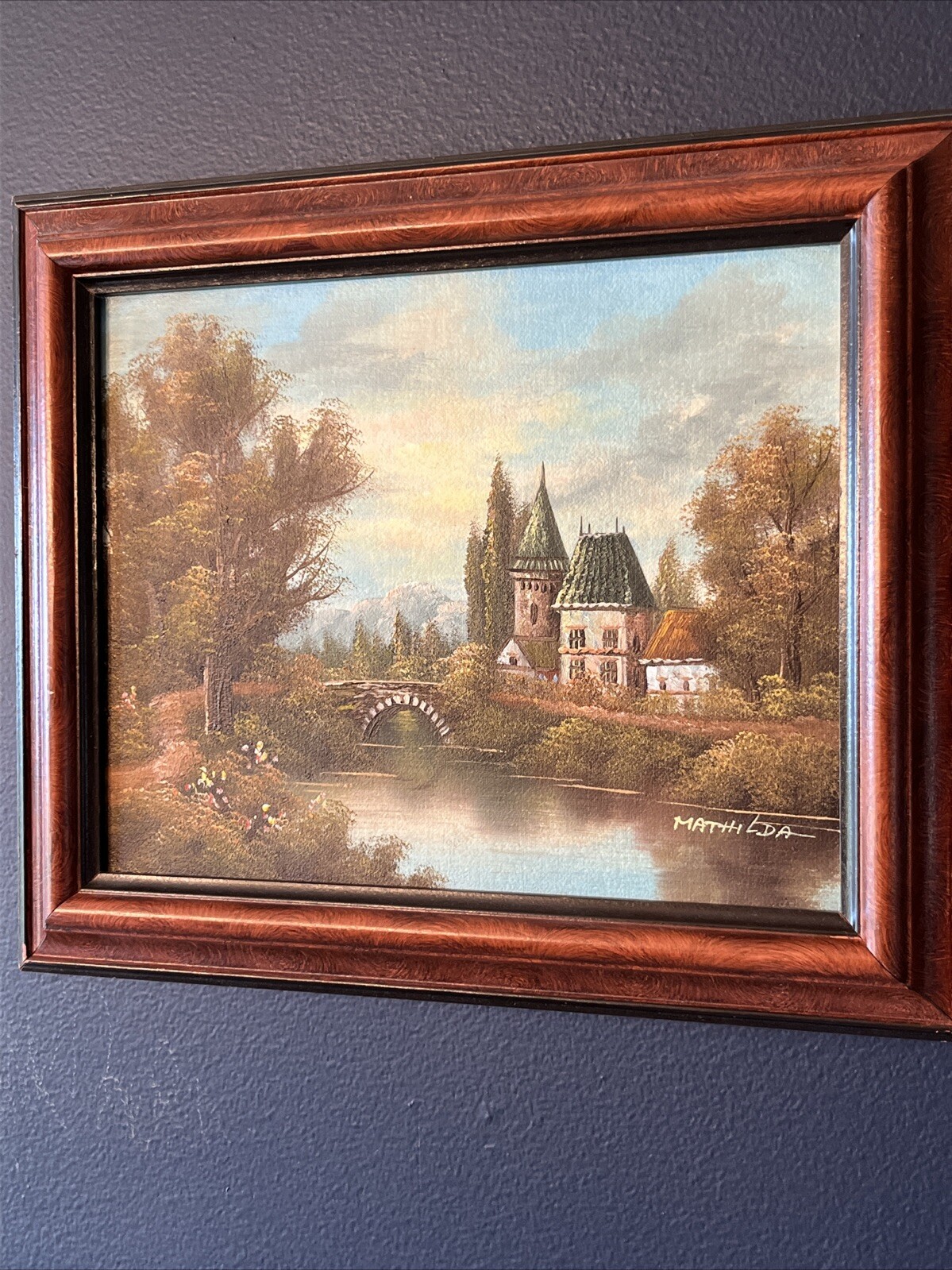 Picture 2 of 8