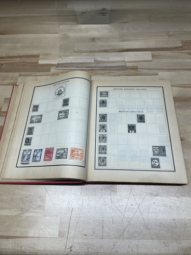 Vintage Modern Postage Stamp Album W/ Hundreds Of Stamps Untouched/Unpicked - 第 9/21 張圖片