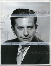 1950 Press Photo Actor Morey Amsterdam stars in "Broadway Open House" TV show
