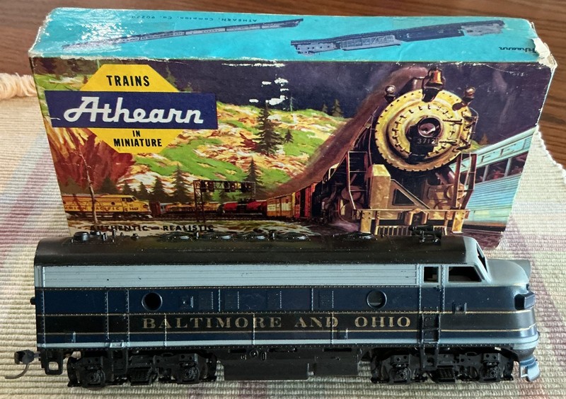 ATHEARN HO BALTIMORE & OHIO F7A DIESEL LOCOMOTIVE UNUSED, NEAR MINT SEE VIDEO