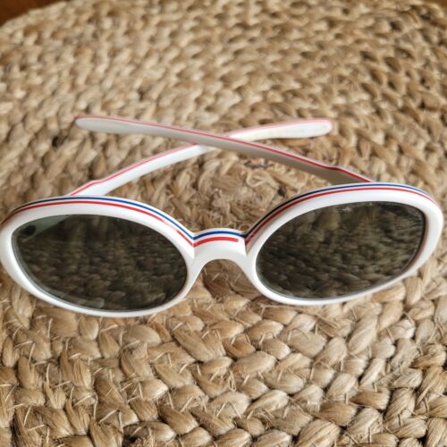 Vintage 70's Blue Sunglasses - Gem