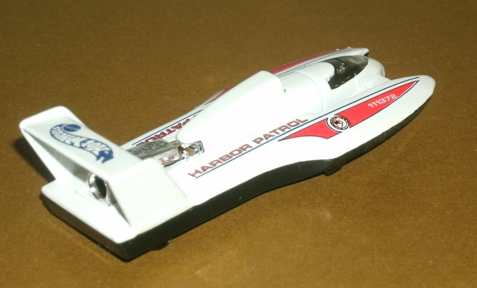 Hidroplano Patrulla Puerto Diecast Lancha Velocidad Juguete Tamaño 1/64 - Hot Wheels 19542 Foto 2 de 4