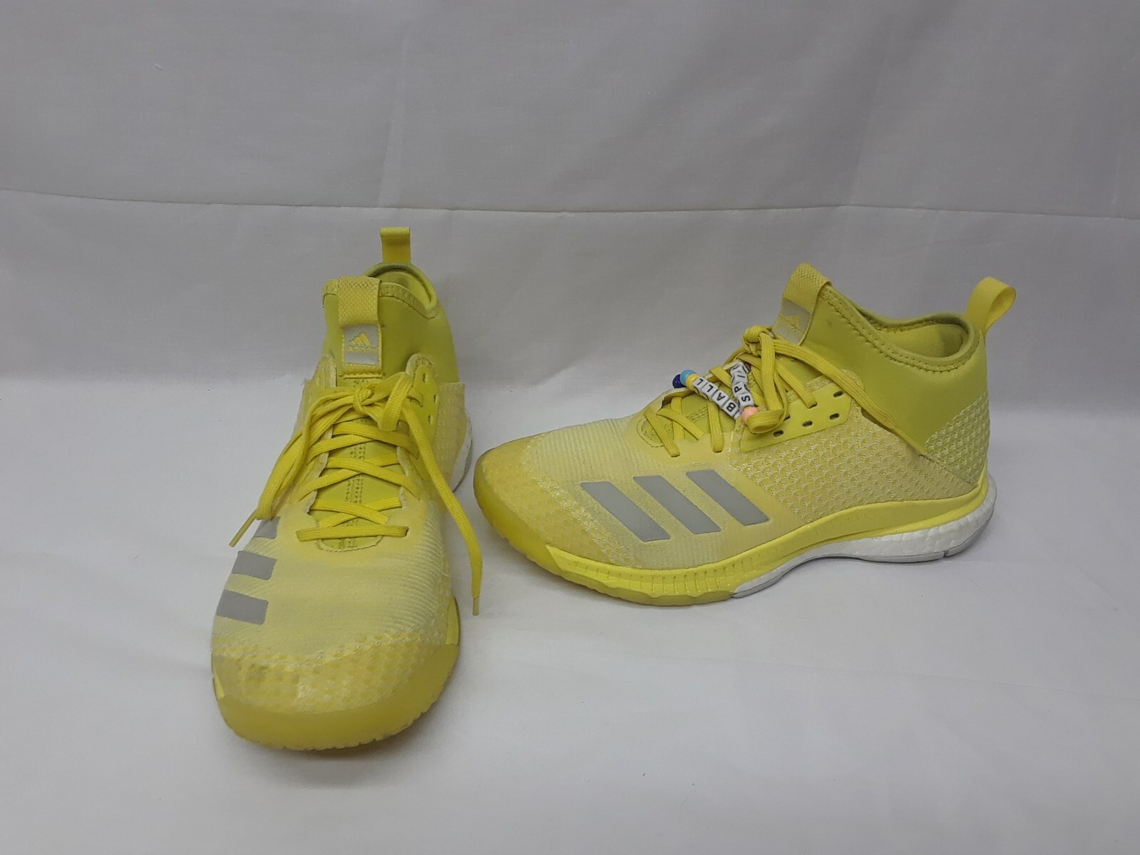 adidas women's crazyflight x2 mid volleyball shoe