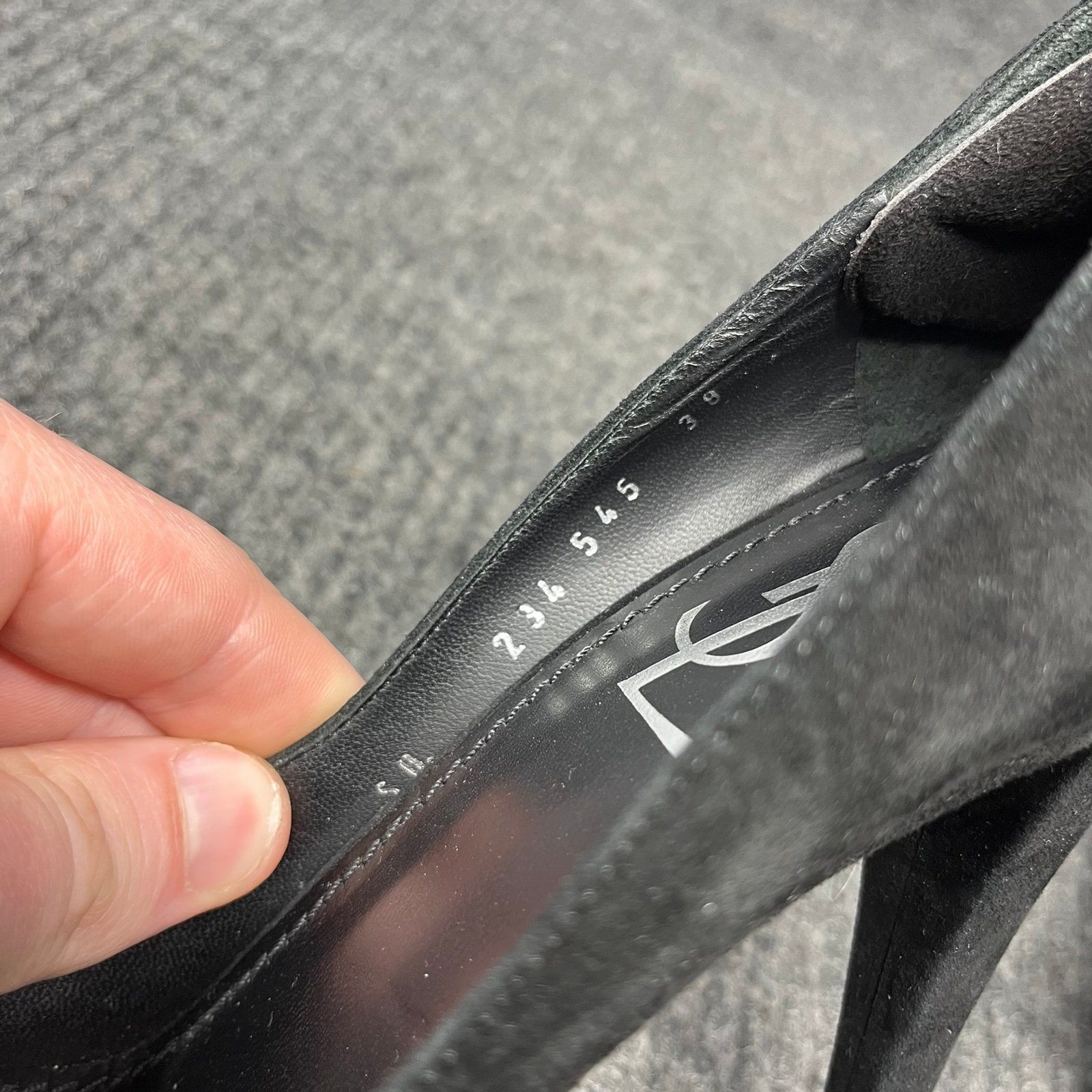 Saint Laurent YSL Janis Pumps Heels Black Suede Women’s Size 40 / US 9.5 thumbnail 9