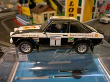 Scalextric C4291 Club Car Ford Escort MK2