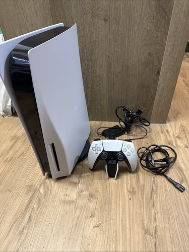Sony PS5 Blu-Ray Edition Console - White - Picture 2 of 2