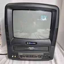 Emerson VCR TV Combo EWC-0902 *VCR BROKEN/FOR PARTS, REPAIR* Retro Gaming