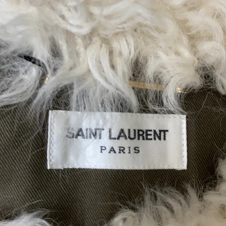 Piumino Saint Laurent F W22 foderato in pelliccia di lana