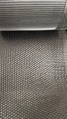 verstärkte Gummieinlage Pferdebox Bodenbelag Gassenmatte 2m breit 8mm stark