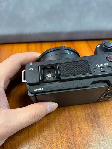 Sony ZV-E10 II Mirrorless 26MP 4K Digital Camera with 16-50mm Lens APS-C format - Picture 7 of 16