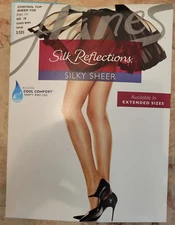 Hanes Silk Reflections Silky Sheer Control Top Pantyhose Sz CD Classic Navy 717