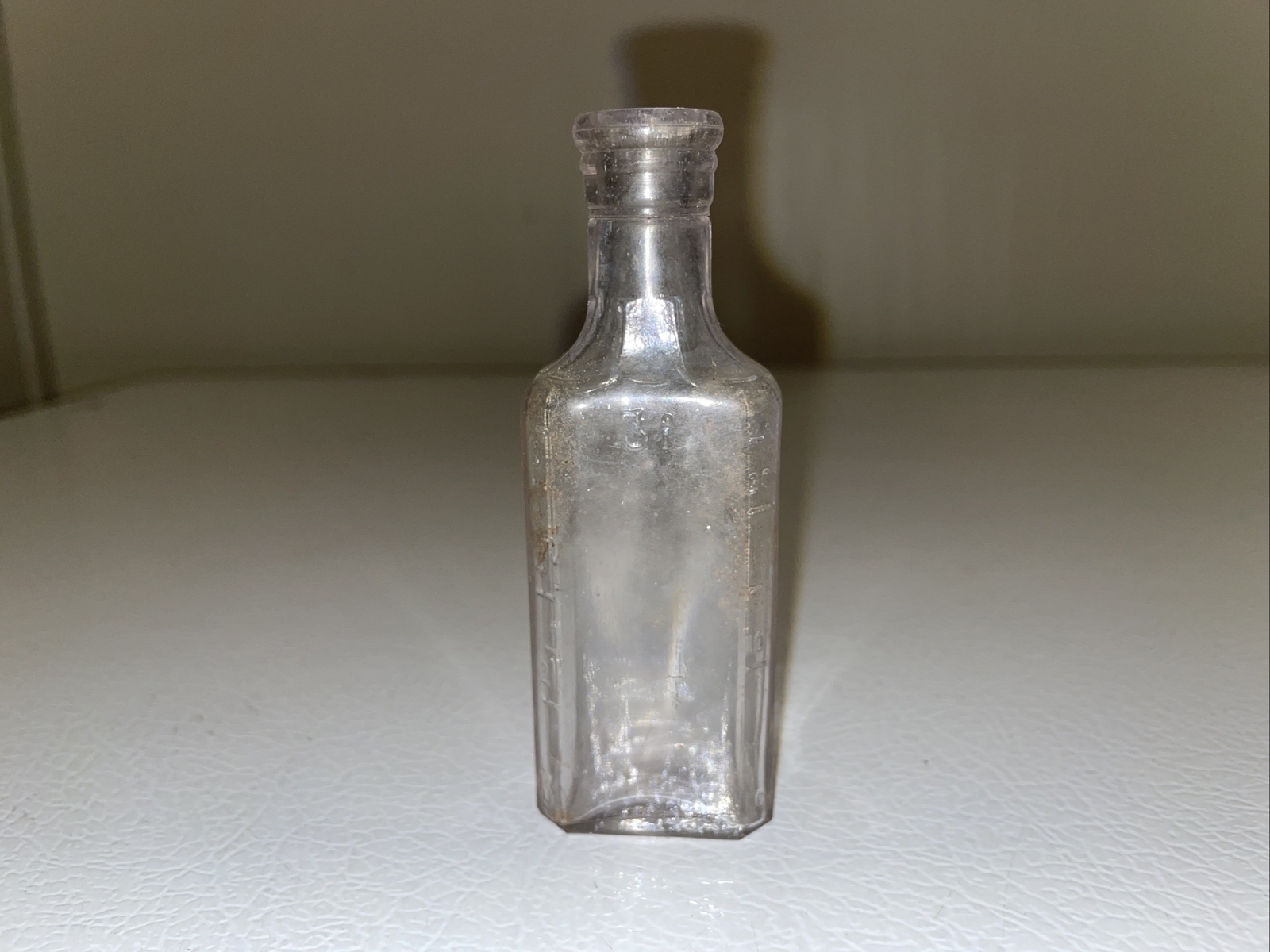 Vintage Glass Bottle, Owens Glass 3ii Apothecary Or Medicine Bottle 4