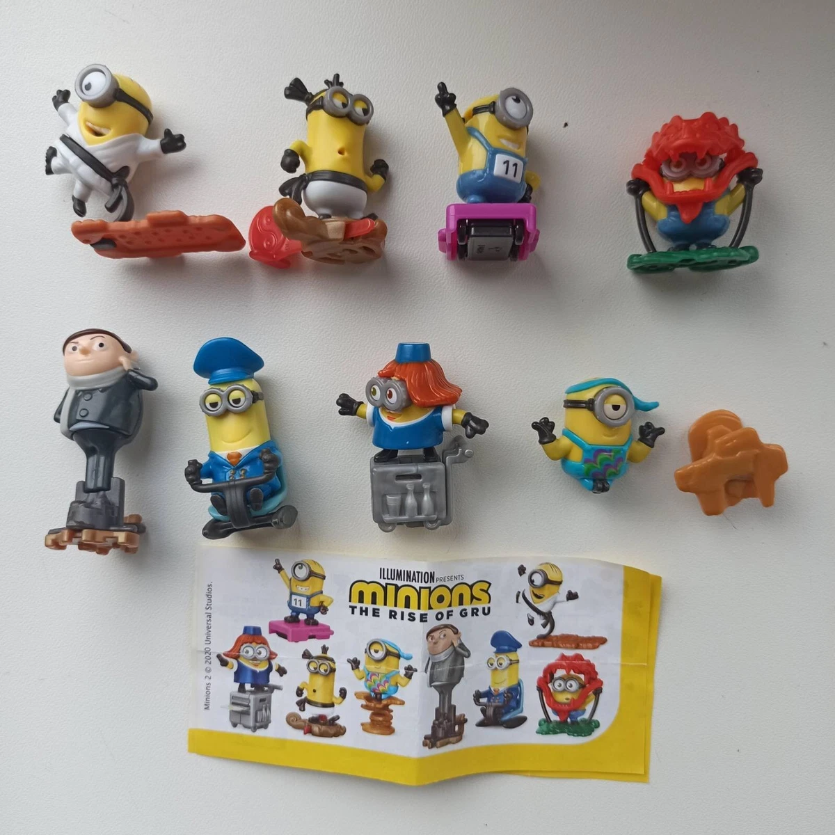 Huge Lot - Kinder surprise Joy Toys Mixed Little Figures - Minions,Christmas