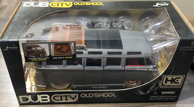 VOLKSWAGEN 1962 VW BUS 1/24 JADA V DUBS GRAY WITH ROOF RACK