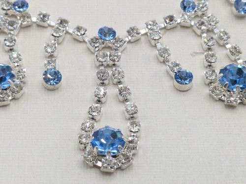 Winter Blue Rhinestone Necklace and Earring Set Silver Tone NOS - Picture 9 of 14