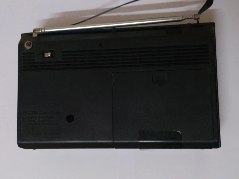 Sony ICF J 40 коротковолновое радио полностью рабочее б/у - Изображение 2 из 4
