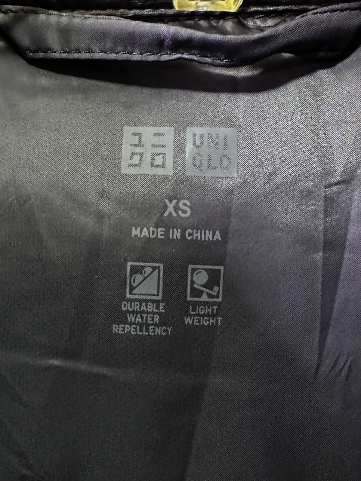 RARE FACEBOOK  XS Uniqlo Ultra Light Down Jacket image 9